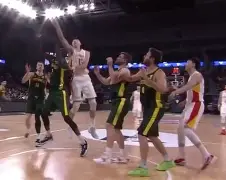 yy易游首页热火球星三分绝杀,全场观众热烈欢呼,文件学习状态文章.的简单介绍