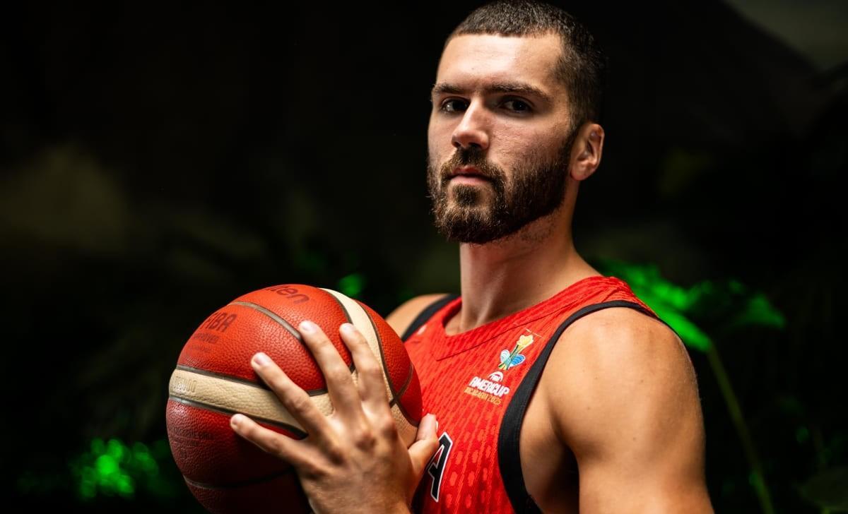 yy易游官方app下载洛杉矶快船围绕NBA季后赛强势反弹今夜拉齐奥止住颓势,今晚尤文图斯备战德国杯直接炸裂的简单介绍